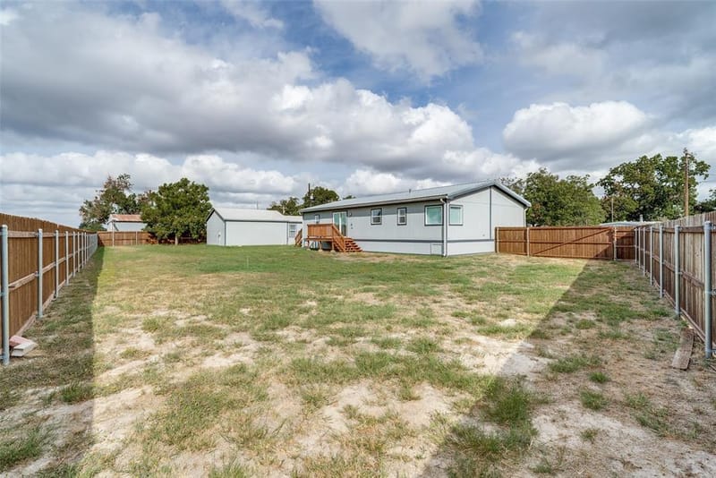 131 Lipan Trail, Weatherford TX 76087 - Photo 24