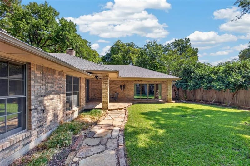3520 Elm Creek Court, Fort Worth TX 76109 - Photo 35