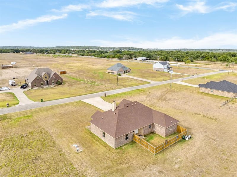 1215 River Hills Road, Stephenville TX 76401 - Photo 6