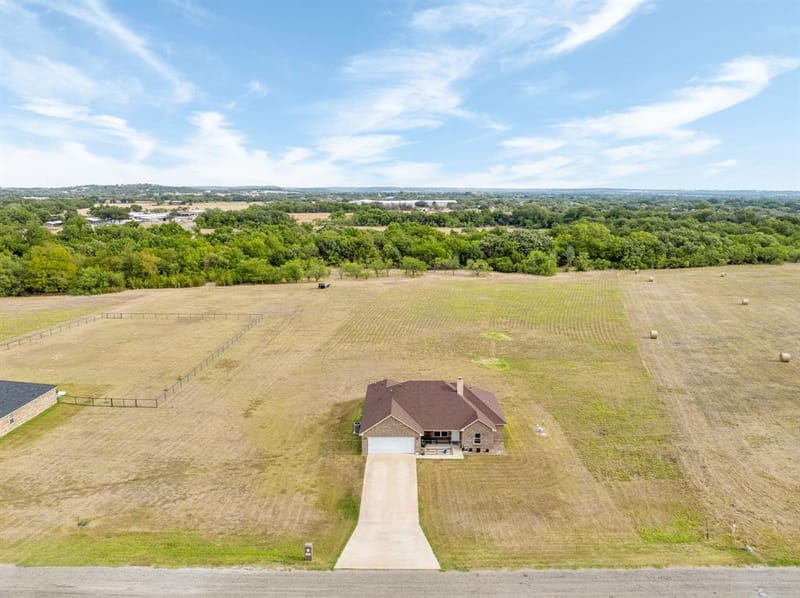 1215 River Hills Road, Stephenville TX 76401 - Photo 7