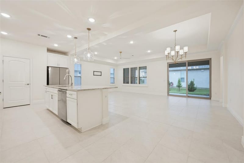 9621 Creekwood Drive, Denton TX 76207 - Photo 9