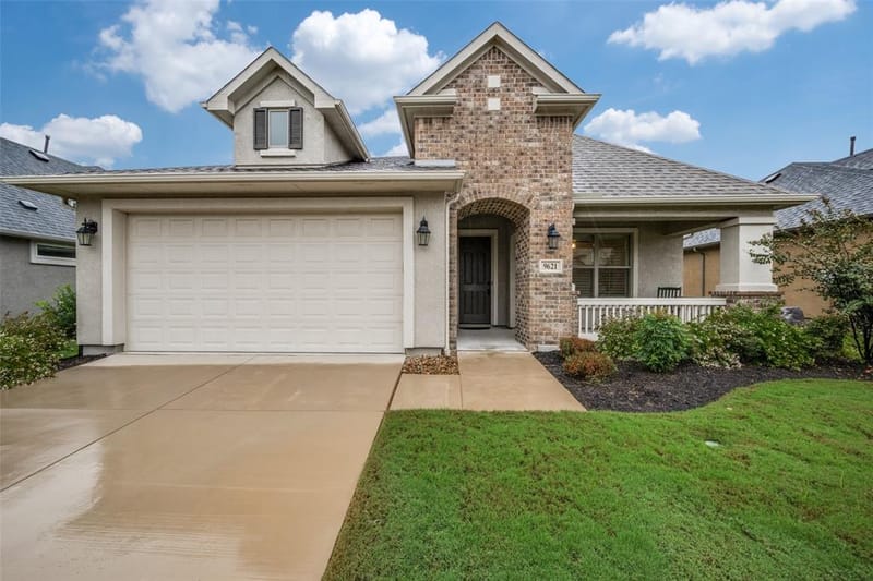 9621 Creekwood Drive, Denton TX 76207 - Photo 24