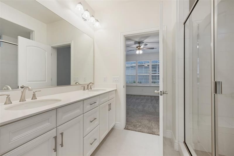9621 Creekwood Drive, Denton TX 76207 - Photo 18