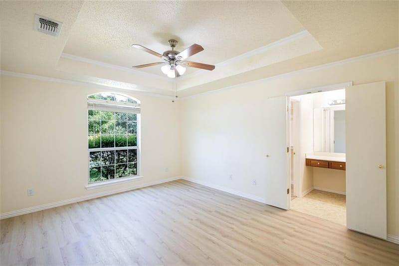 1304 W Mitchell Street, Arlington TX 76013 - Photo 10