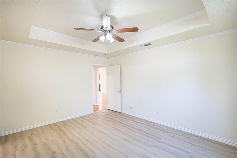 1304 W Mitchell Street, Arlington TX 76013 - Photo 11