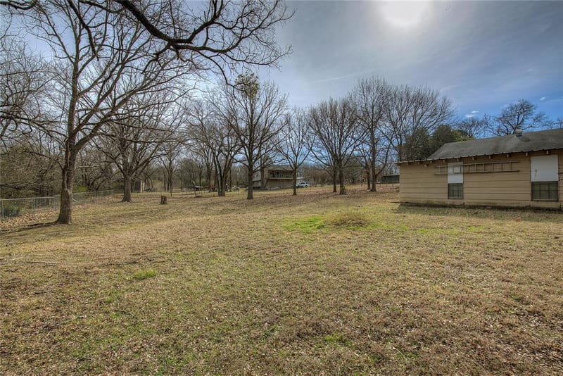 204 Garrett Avenue, East Tawakoni TX 75472 - Photo 33