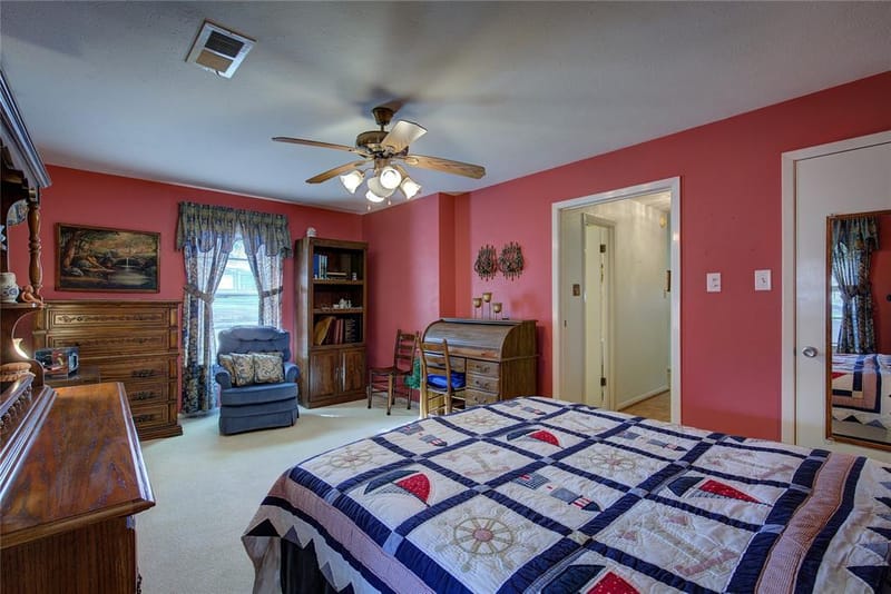 204 Garrett Avenue, East Tawakoni TX 75472 - Photo 18