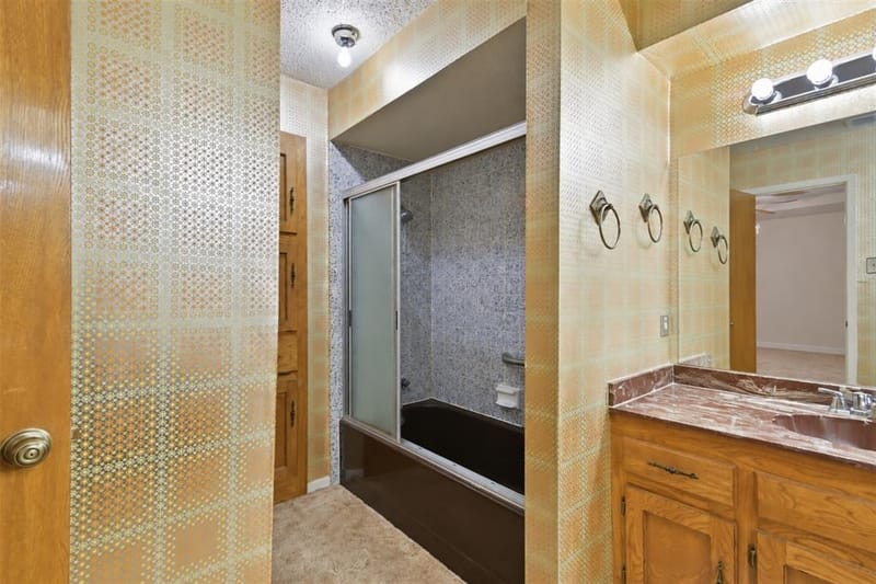 311 Wheeler Creek Court, Gainesville TX 76240 - Photo 23
