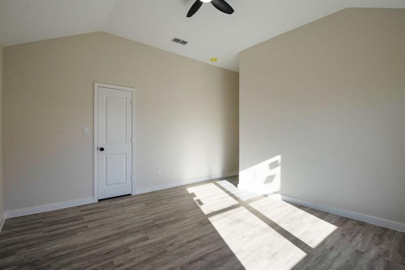 1915 Missouri Avenue, Fort Worth TX 76104 - Photo 14