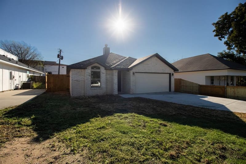 1915 Missouri Avenue, Fort Worth TX 76104 - Photo 4