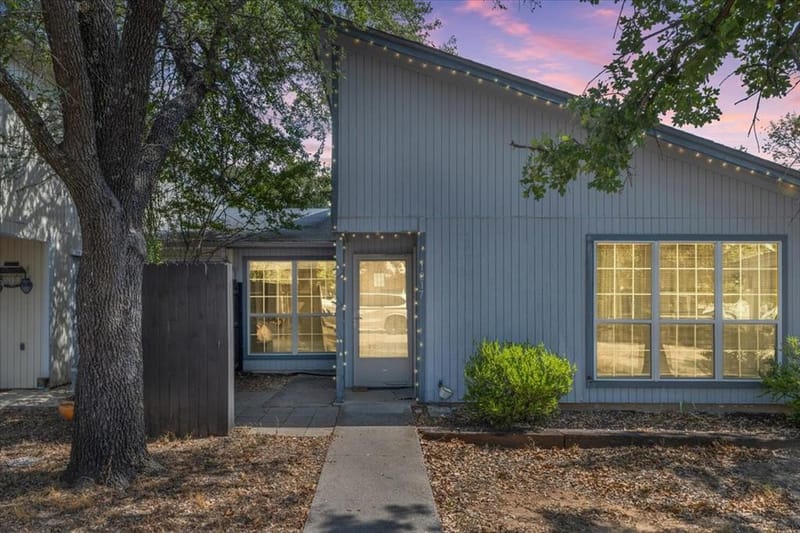 1217 Elm Court, Runaway Bay TX 76426
