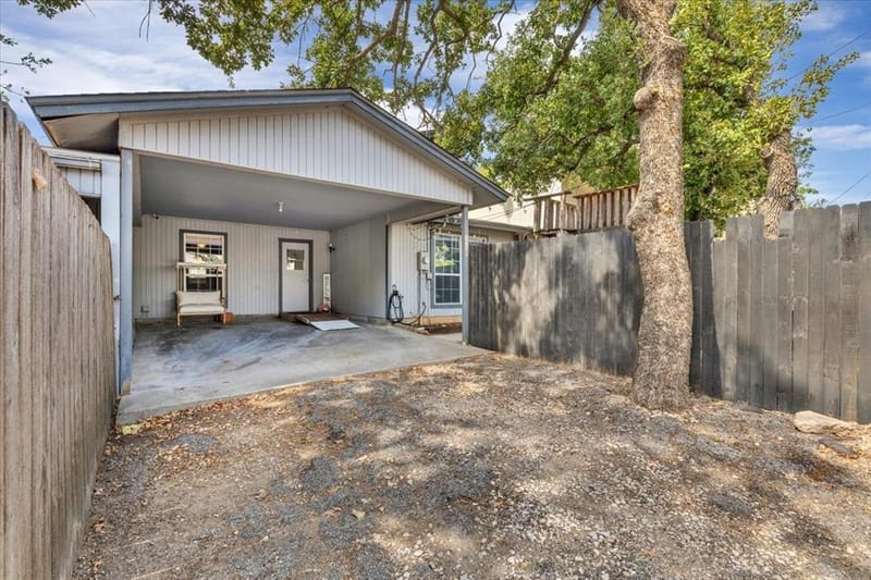 1217 Elm Court, Runaway Bay TX 76426 - Photo 28