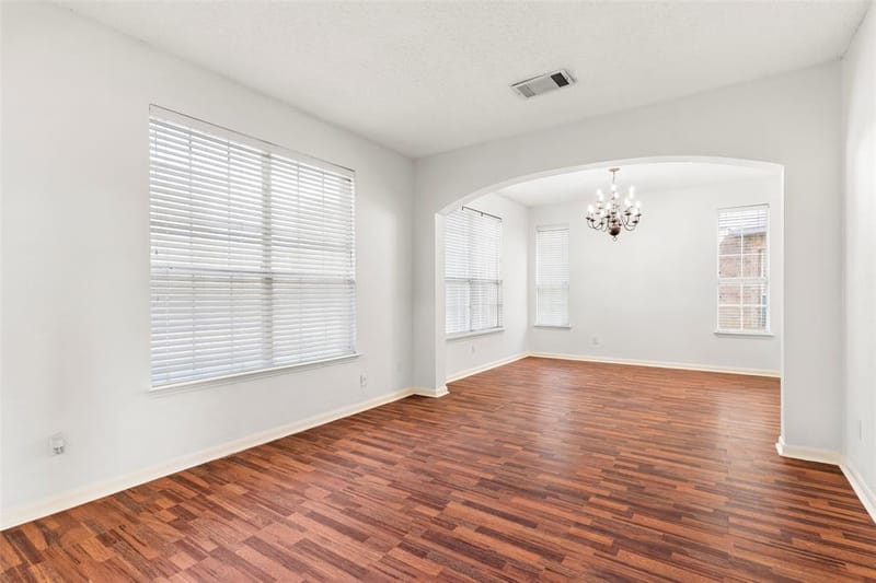 1184 Courtney Lane, Lewisville TX 75077 - Photo 4