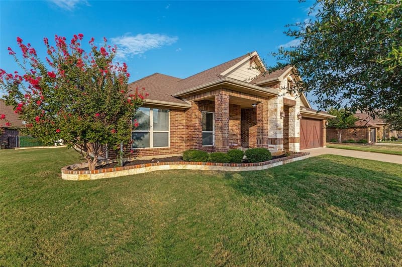 1001 Morningside Drive, Burleson TX 76028 - Photo 2