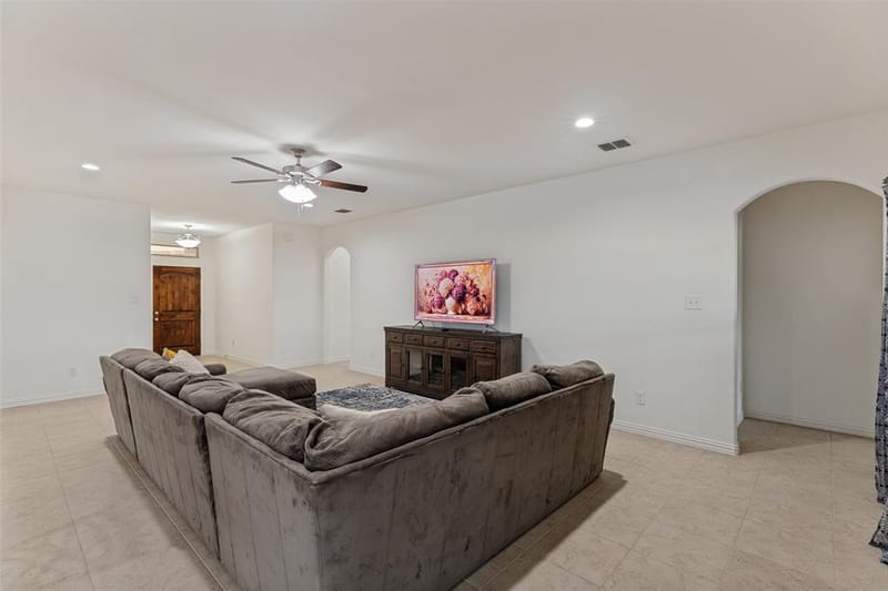1001 Morningside Drive, Burleson TX 76028 - Photo 6