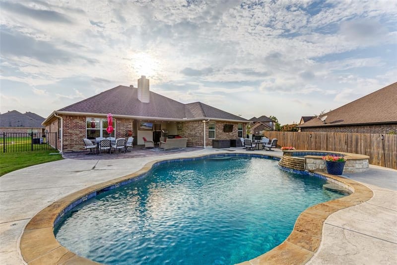 1001 Morningside Drive, Burleson TX 76028 - Photo 31