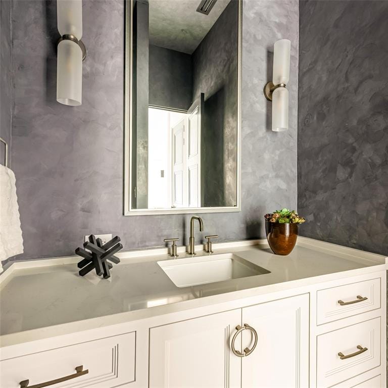 4718 W Amherst Avenue, Dallas TX 75209 - Photo 4