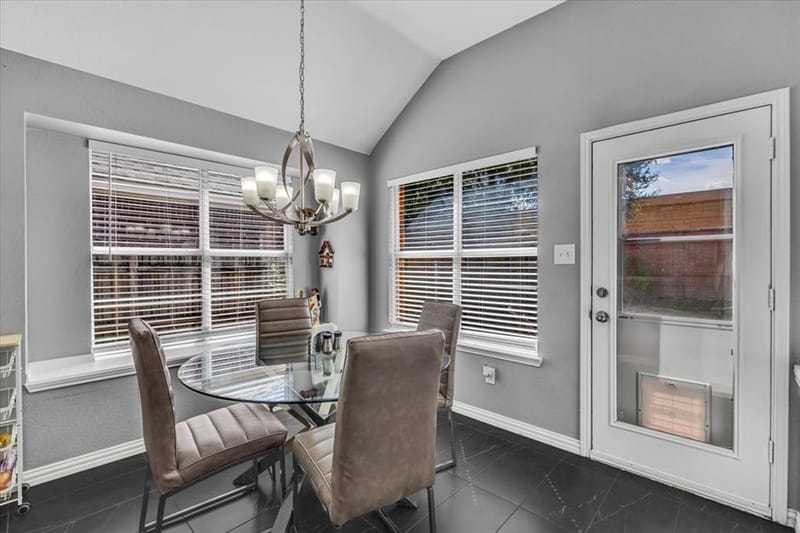 4825 Gloucester Drive, Grand Prairie TX 75052 - Photo 12