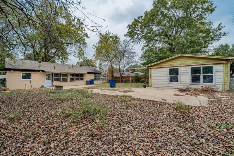 2426 Salerno Drive, Dallas TX 75224 - Photo 23