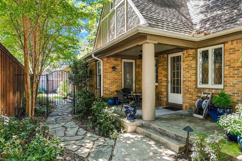 5906 Mercedes Avenue, Dallas TX 75206 - Photo 34