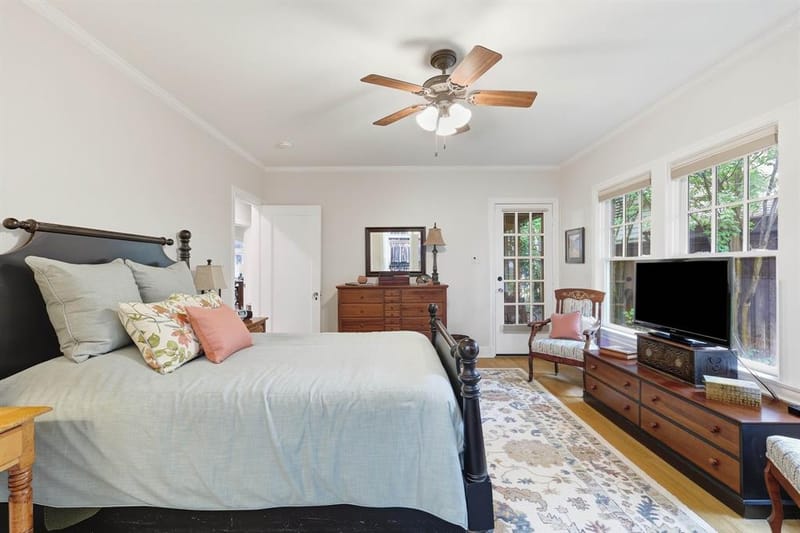 5906 Mercedes Avenue, Dallas TX 75206 - Photo 18
