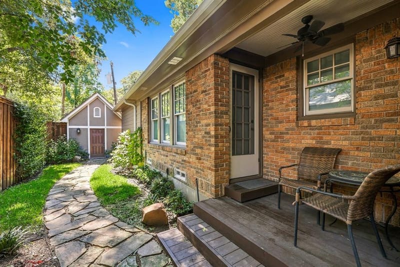 5906 Mercedes Avenue, Dallas TX 75206 - Photo 31