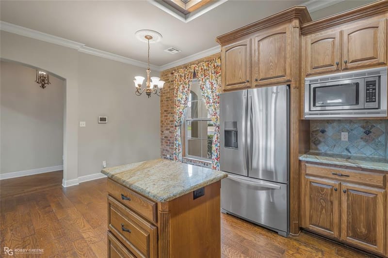 606 Glenshire Drive, Bossier City LA 71111 - Photo 9