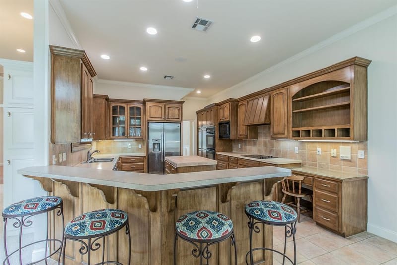 1051 Hidden Valley Court, McGregor TX 76657 - Photo 9