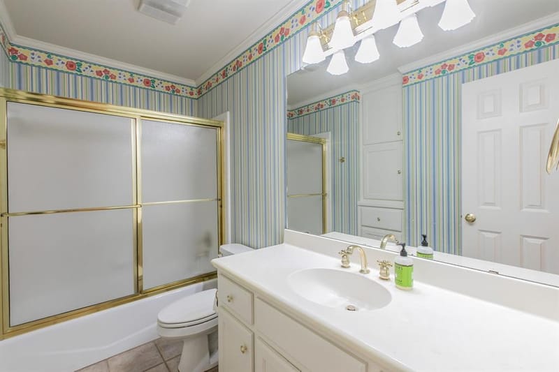 1051 Hidden Valley Court, McGregor TX 76657 - Photo 24