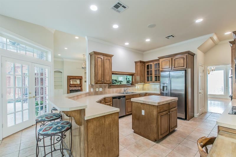 1051 Hidden Valley Court, McGregor TX 76657 - Photo 10