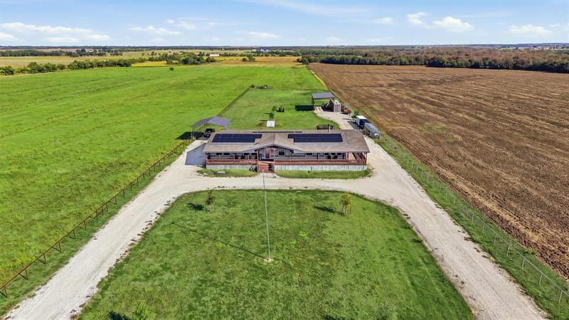 2045 Cobler Road, Collinsville TX 76233