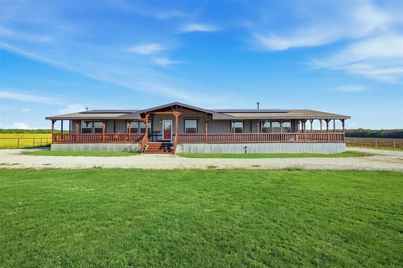 2045 Cobler Road, Collinsville TX 76233 - Photo 5
