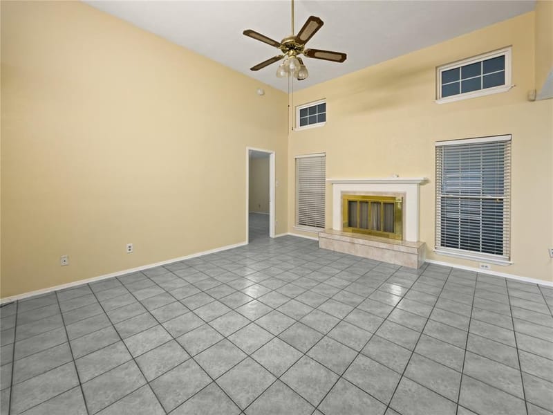 2426 Sutton Drive, Arlington TX 76018 - Photo 6