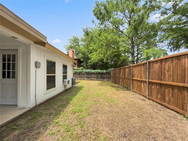 2426 Sutton Drive, Arlington TX 76018 - Photo 31