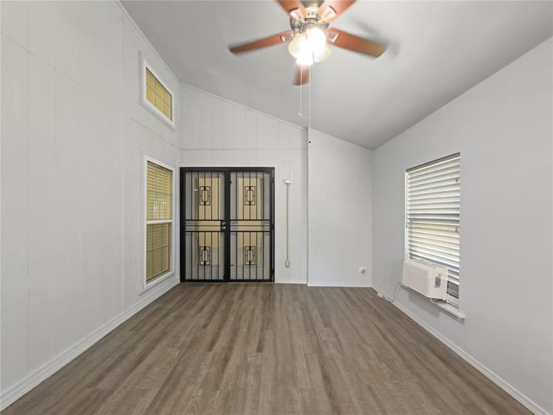2426 Sutton Drive, Arlington TX 76018 - Photo 29