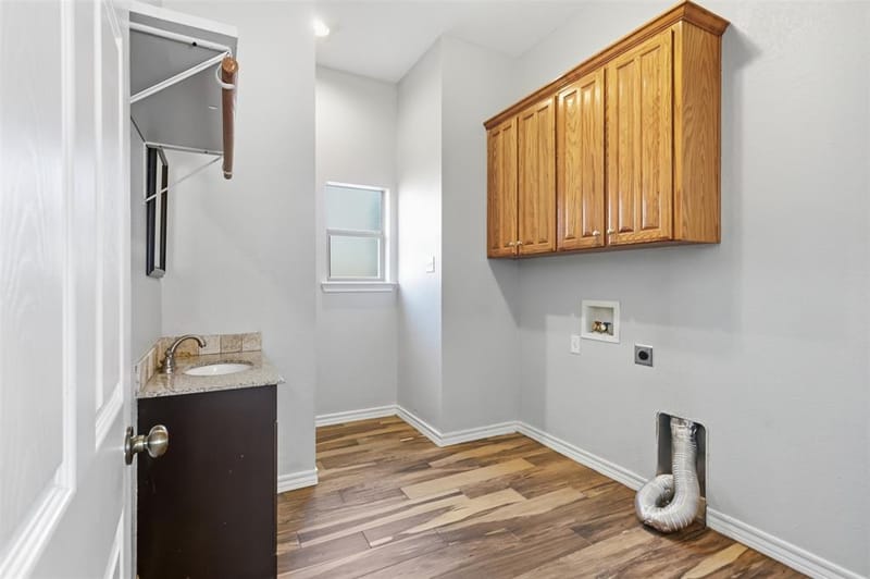 1013 Telford Trail, Crowley TX 76036 - Photo 12