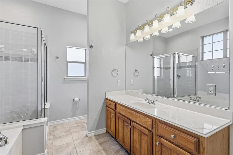 1013 Telford Trail, Crowley TX 76036 - Photo 26