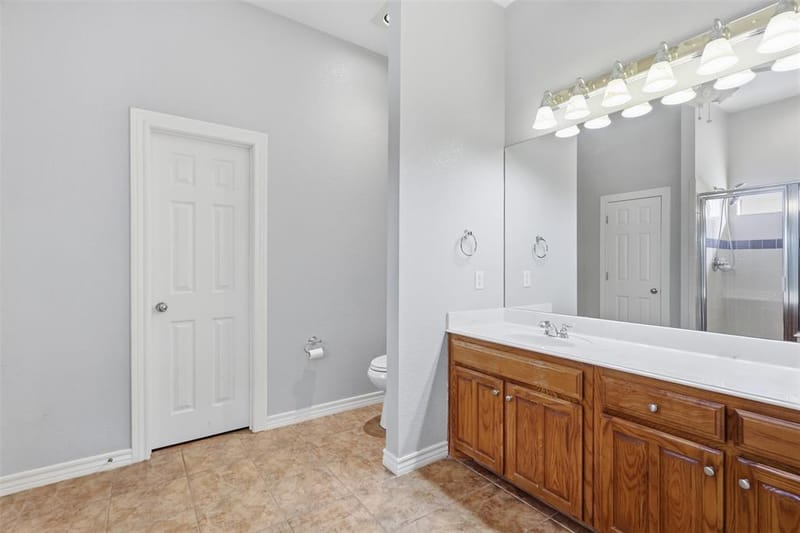 1013 Telford Trail, Crowley TX 76036 - Photo 30