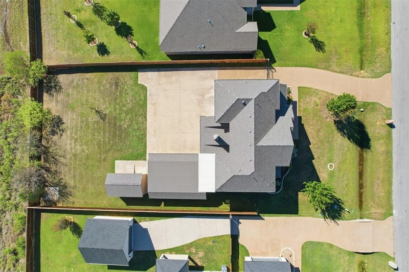 1013 Telford Trail, Crowley TX 76036 - Photo 38