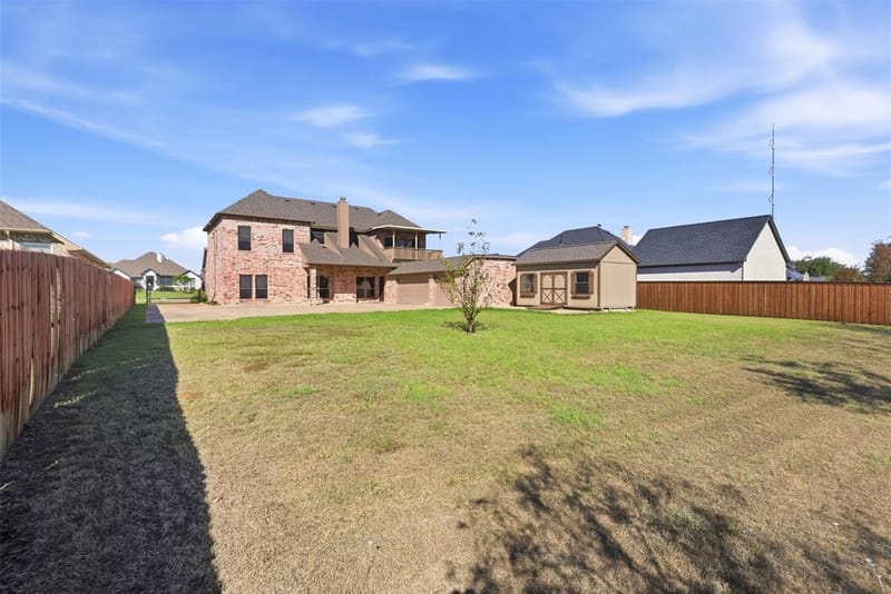 1013 Telford Trail, Crowley TX 76036 - Photo 33