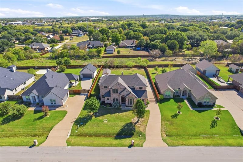 1013 Telford Trail, Crowley TX 76036 - Photo 37