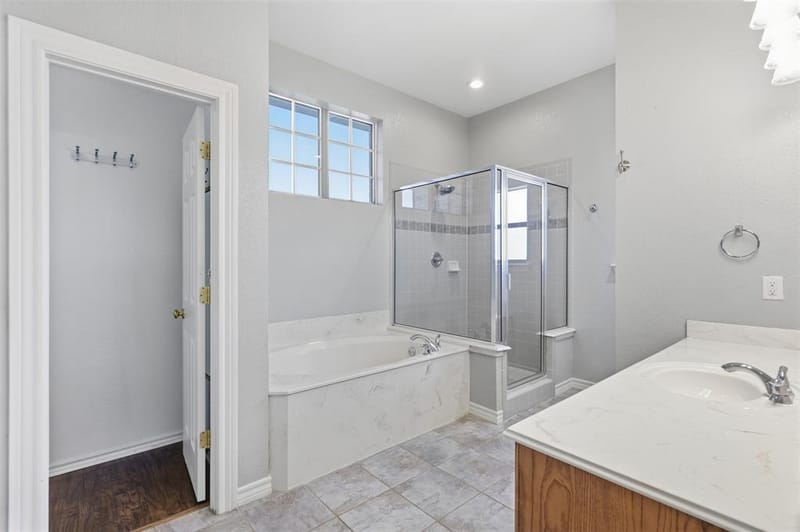 1013 Telford Trail, Crowley TX 76036 - Photo 25