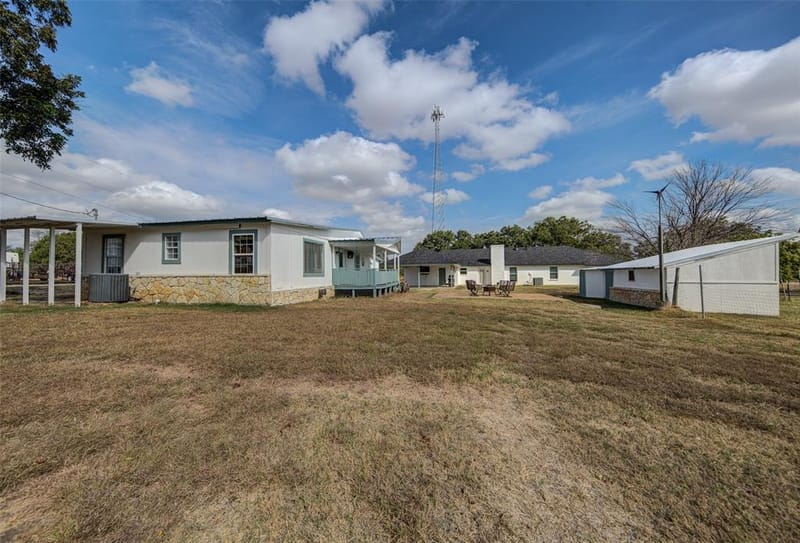 1290 County Road 3355, Paradise TX 76073 - Photo 7