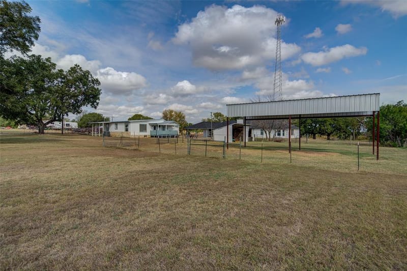 1290 County Road 3355, Paradise TX 76073 - Photo 8