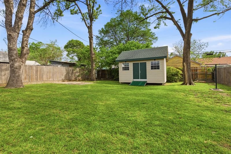 4324 Lambeth Lane, Fort Worth TX 76103 - Photo 30