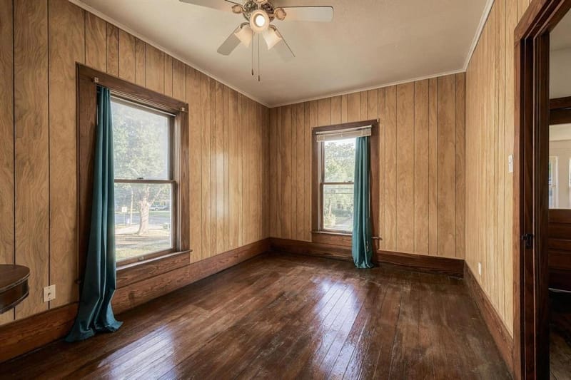 701 E Main Street, Whitesboro TX 76273 - Photo 30