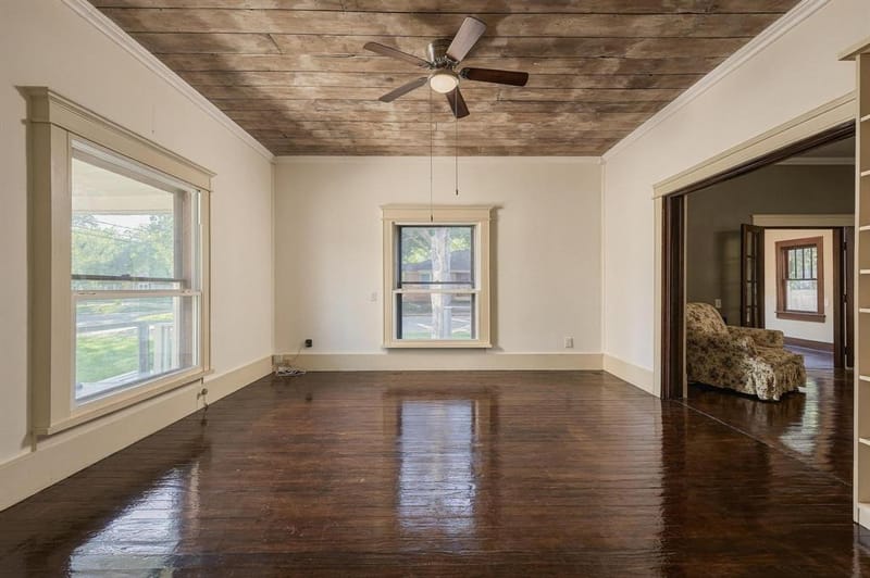 701 E Main Street, Whitesboro TX 76273 - Photo 10