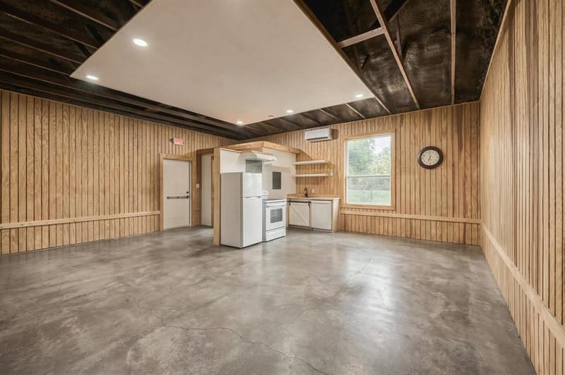 701 E Main Street, Whitesboro TX 76273 - Photo 37