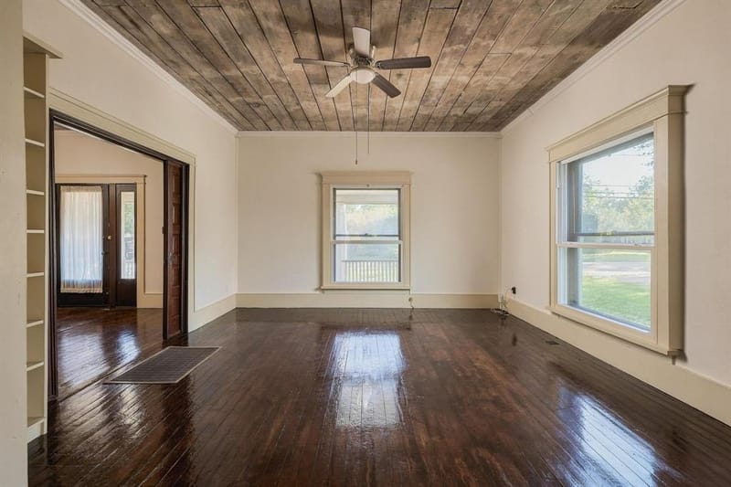 701 E Main Street, Whitesboro TX 76273 - Photo 11