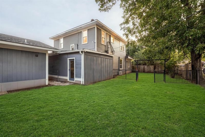 701 E Main Street, Whitesboro TX 76273 - Photo 40